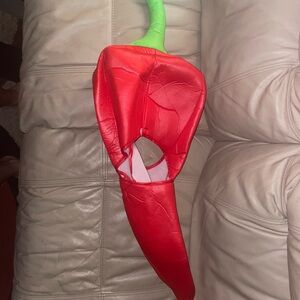 Hyde and EEK! Red Chilli Pepper Mask NWT Halloween Spooky One Size Adult Fun